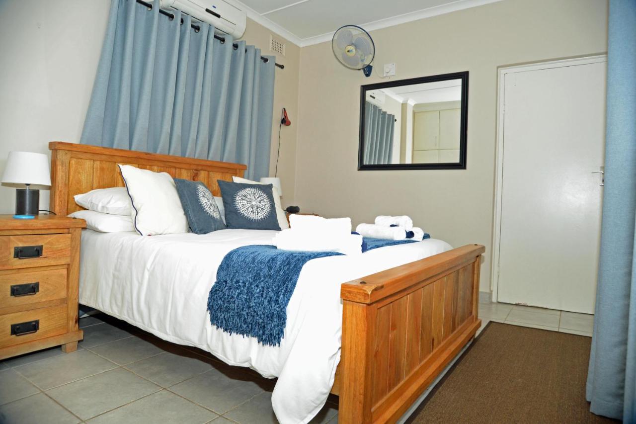 Billfish Apartments Ballito Extérieur photo